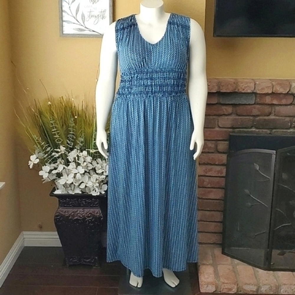 Daisy Fuentes Blue Floral Sleeveless Maxi Dress SIZE: 1X